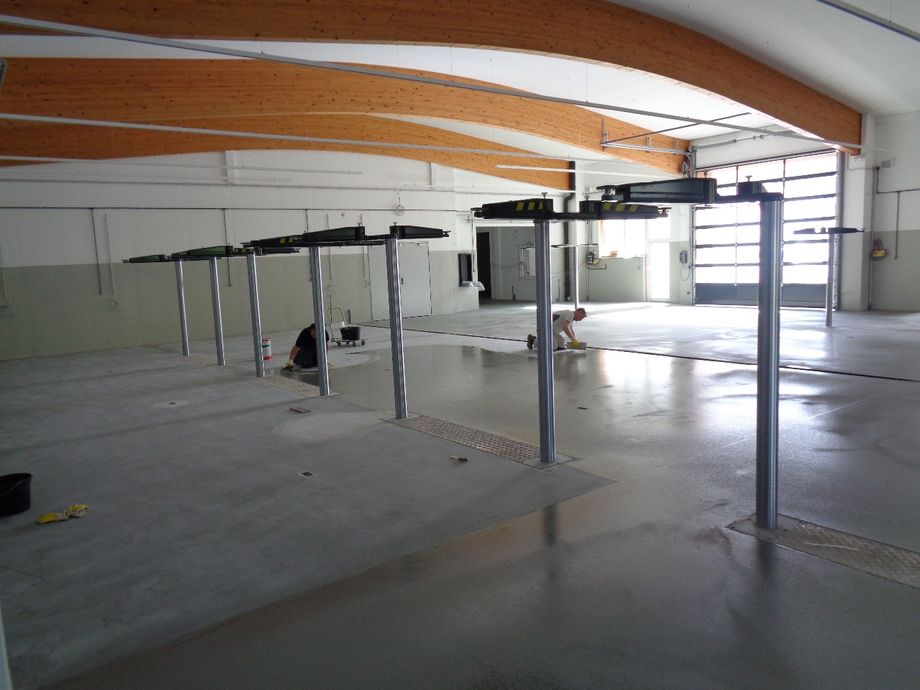 Bodenbeschichtung 1300 m²                                                 